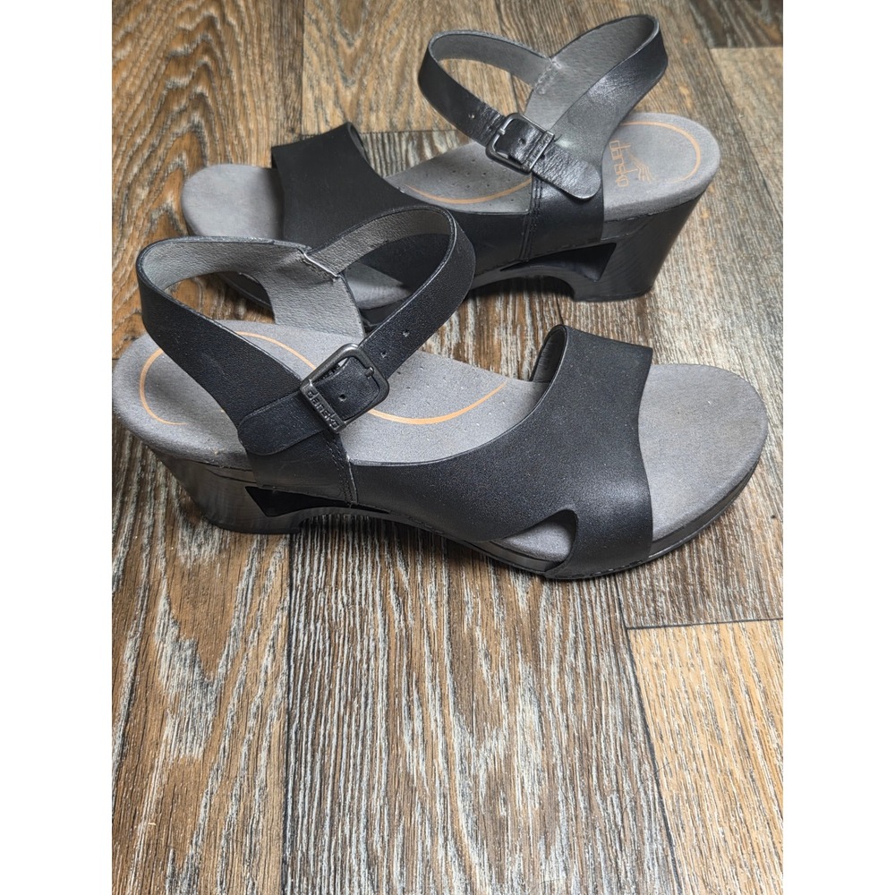 Dansko Thea Black Leather Clog Sandals Ankle Strap Wedge Heel 38 7.5
